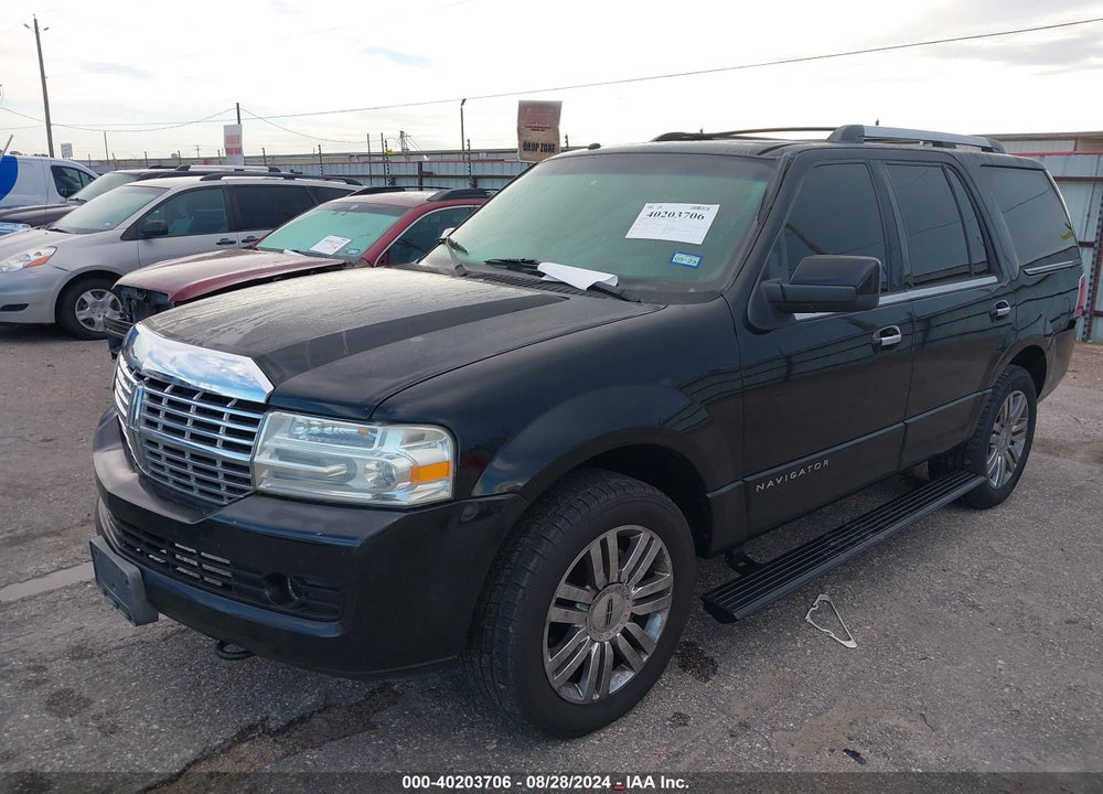 2007 LINCOLN NAVIGATOR ULTIMATE VIN: 5LMFU275X7LJ20126