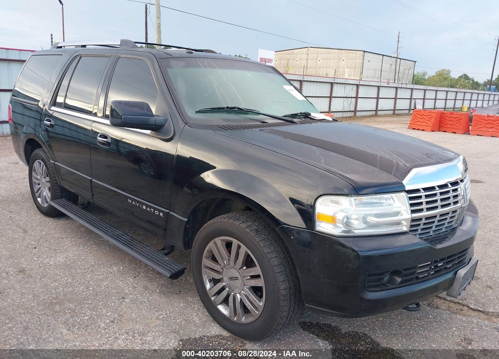 2007 LINCOLN NAVIGATOR ULTIMATE VIN: 5LMFU275X7LJ20126