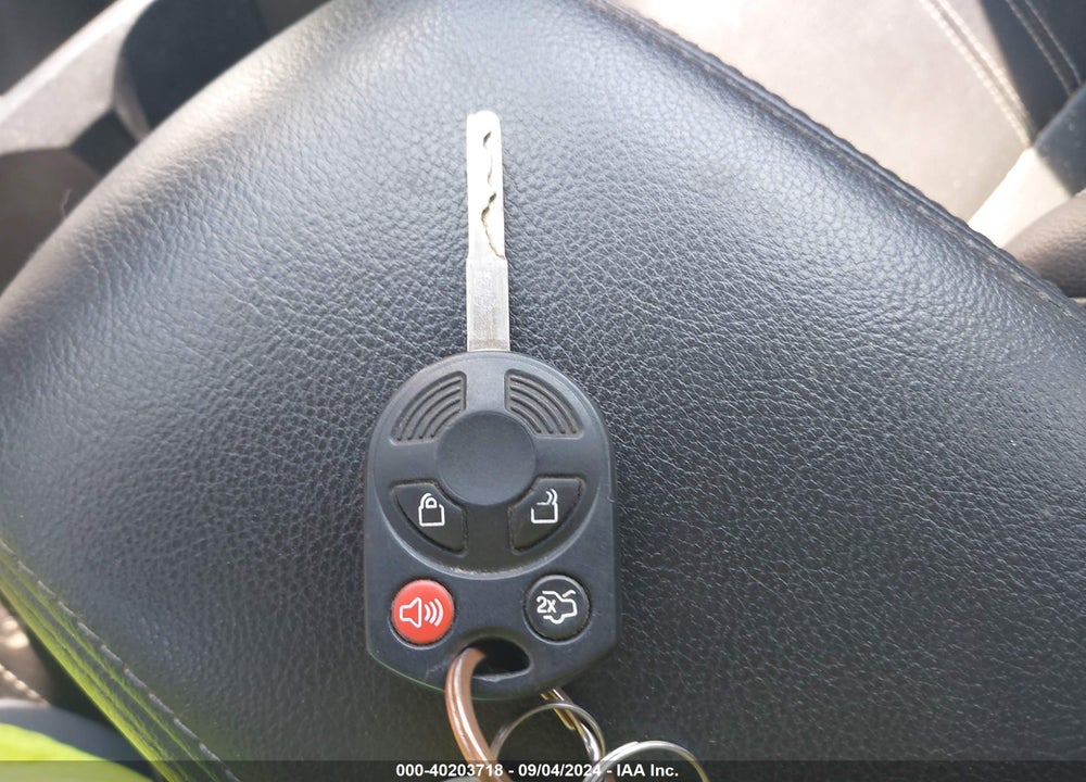 2014 FORD FOCUS SE VIN: 1FADP3K26EL429670