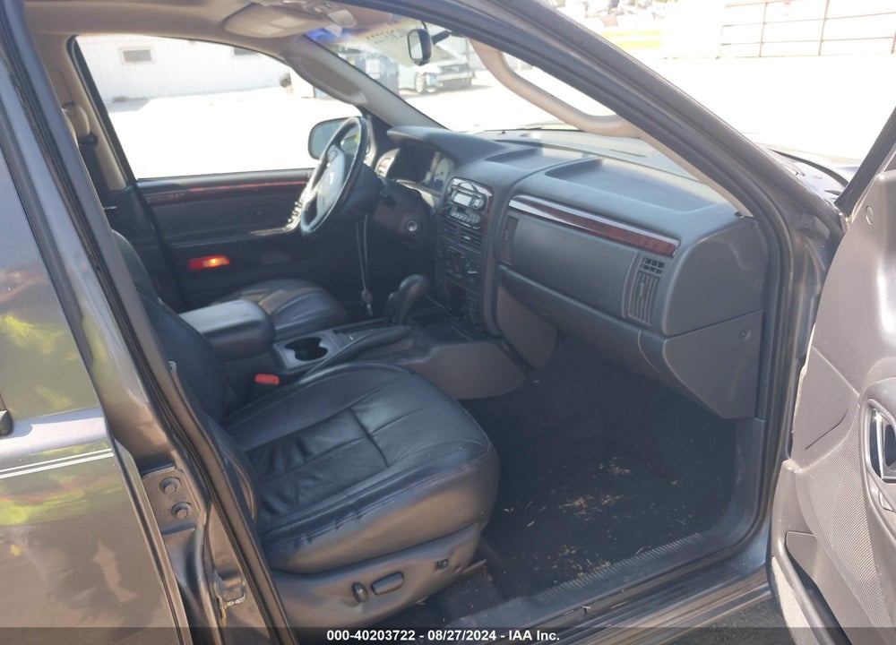 2002 JEEP GRAND CHEROKEE LIMITED VIN: 1J4GW58NX2C126355