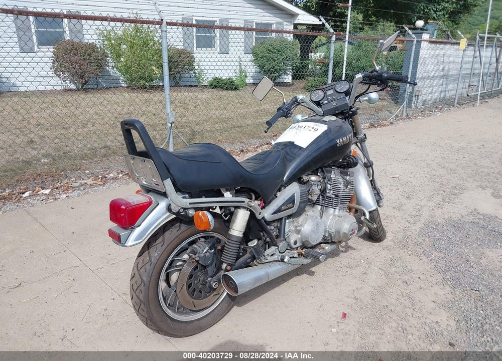 1982 YAMAHA XS1100 VIN: JYA10M006CA002485