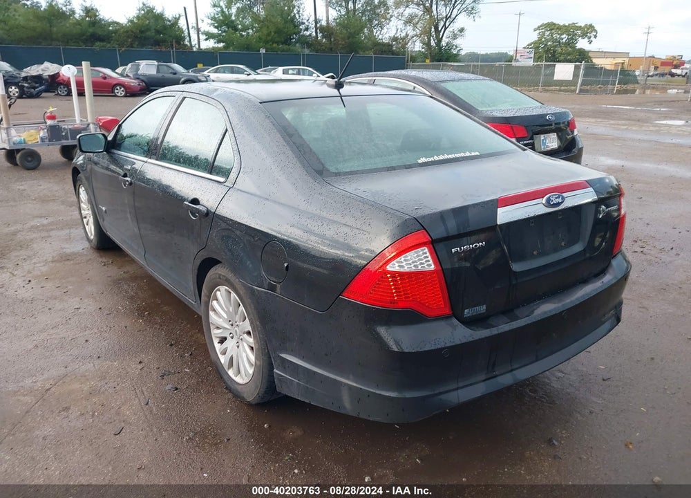 2010 FORD FUSION HYBRID VIN: 3FADP0L31AR335875