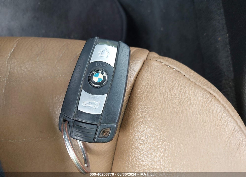 2010 BMW 528I VIN: WBANU5C57AC126805