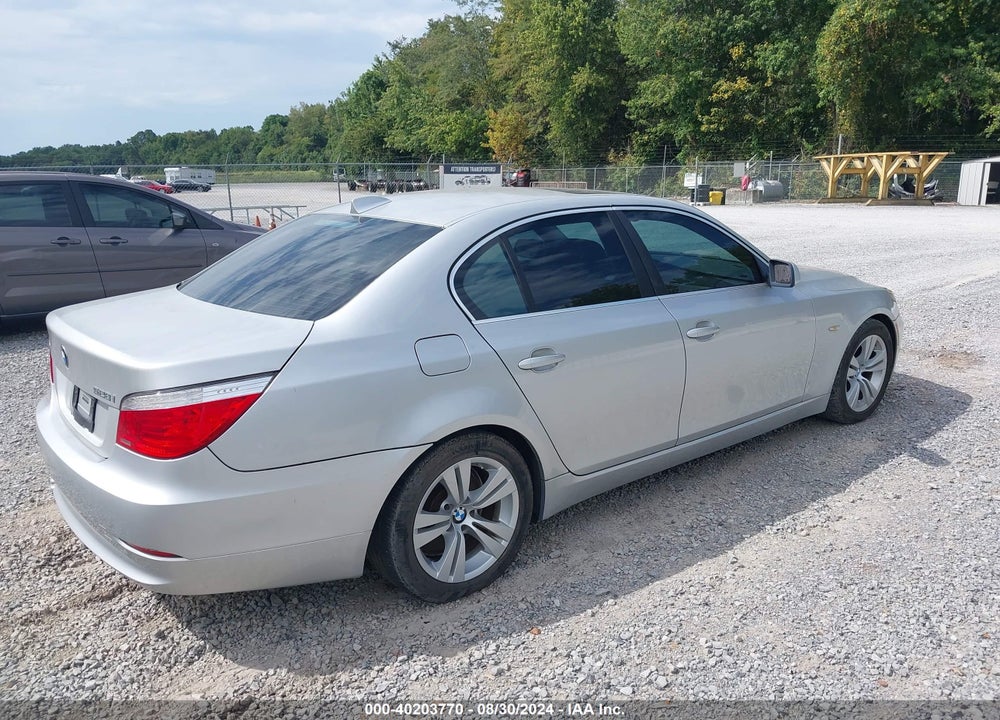 2010 BMW 528I VIN: WBANU5C57AC126805