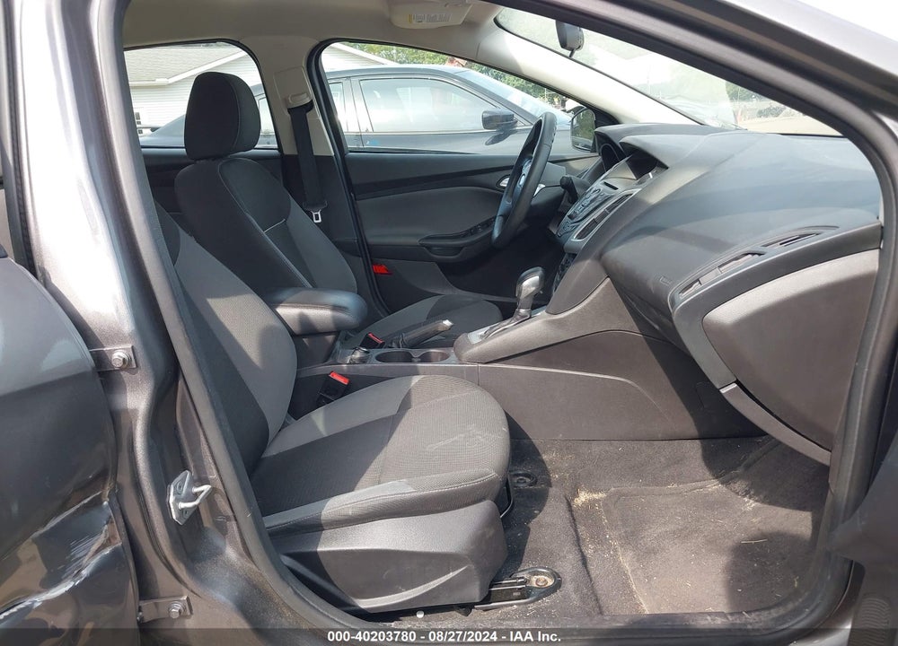 2014 FORD FOCUS VIN: 1FADP3F23EL205637
