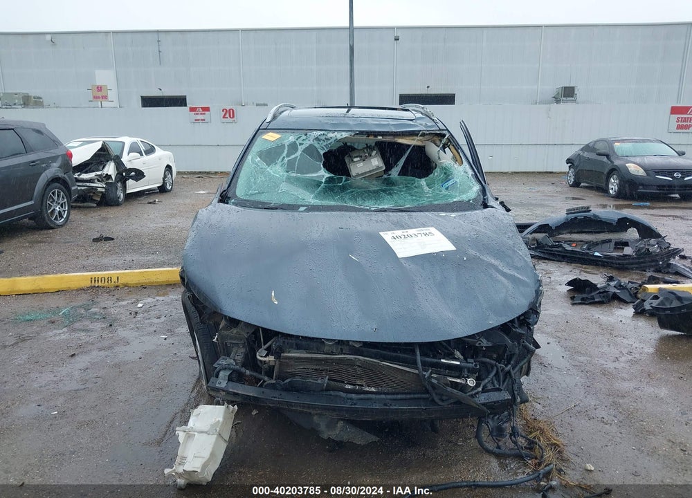2014 NISSAN ROGUE SV VIN: 5N1AT2MV2EC817727