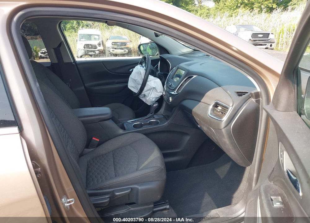 2019 CHEVROLET EQUINOX LT VIN: 2GNAXJEV6K6241816