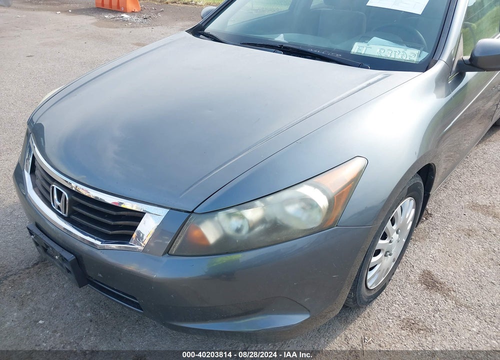 2008 HONDA ACCORD 2.4 LX VIN: 1HGCP26328A040304