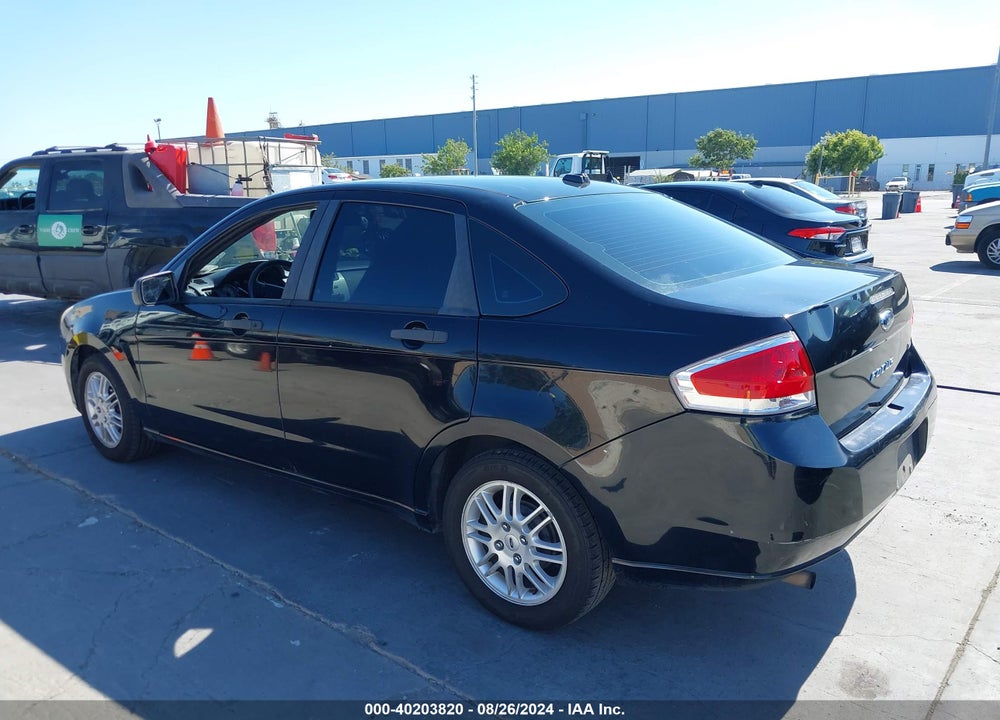 2010 FORD FOCUS SE VIN: 1FAHP3FN6AW130145