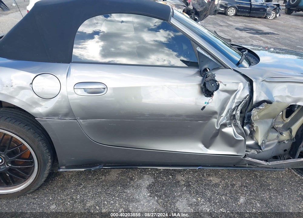 2005 BMW Z4 2.5I VIN: 4USBT33555LS56675