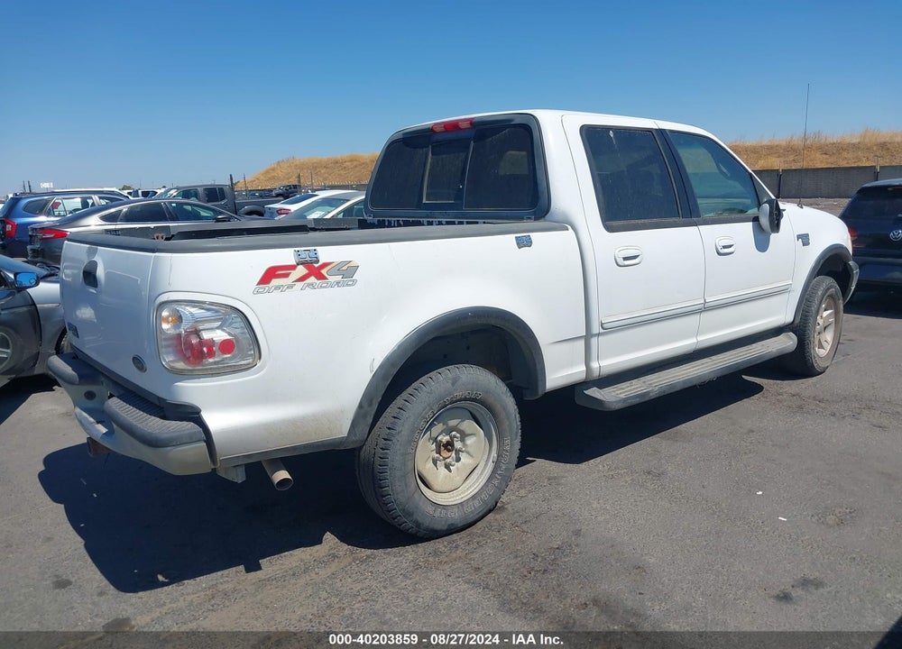 2002 FORD F-150 LARIAT/XLT VIN: 1FTRW08LX2KB82530