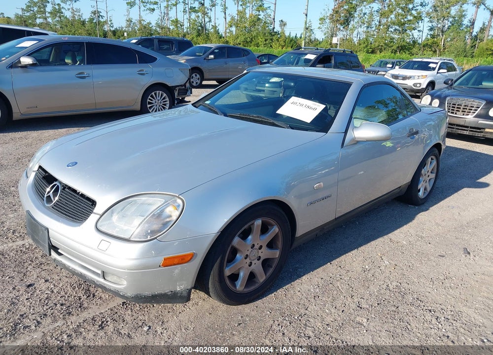 2000 MERCEDES-BENZ SLK 230 KOMPRESSOR VIN: WDBKK47F2YF160635