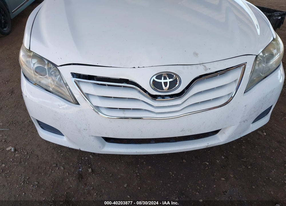 2011 TOYOTA CAMRY LE VIN: 4T1BF3EK8BU749056
