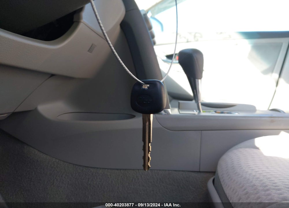 2011 TOYOTA CAMRY LE VIN: 4T1BF3EK8BU749056