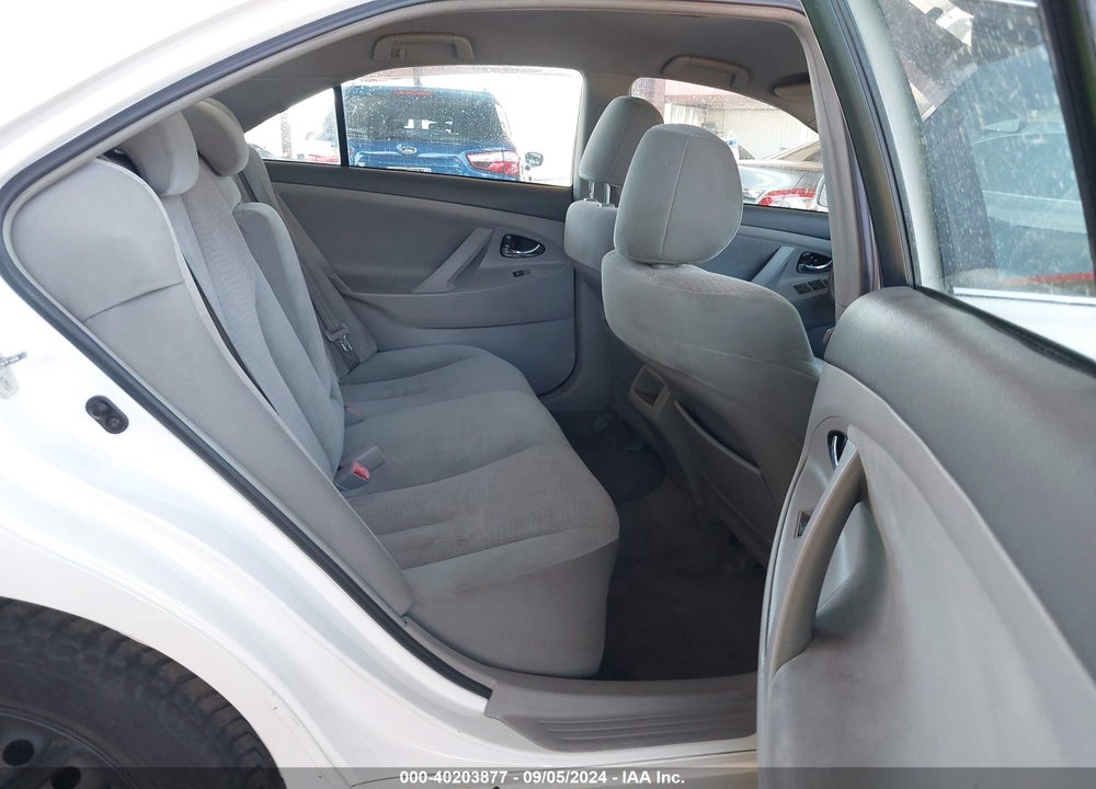 2011 TOYOTA CAMRY LE VIN: 4T1BF3EK8BU749056