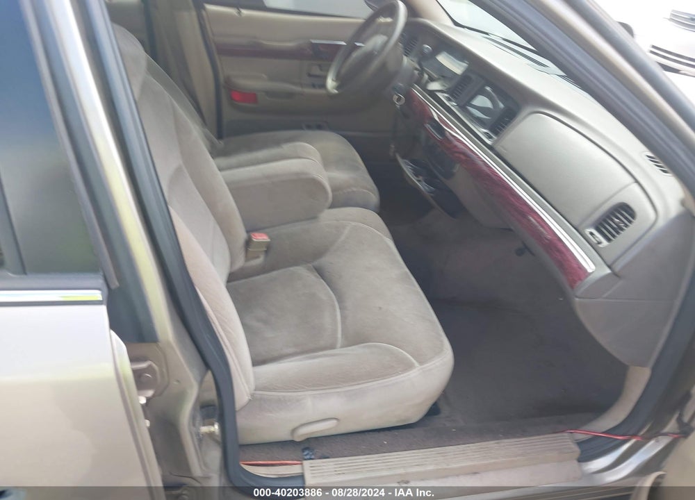 2001 MERCURY GRAND MARQUIS GS VIN: 2MEFM74W01X665004