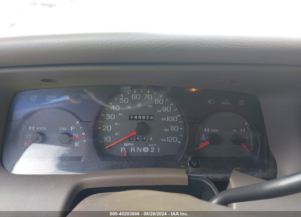 2001 MERCURY GRAND MARQUIS GS VIN: 2MEFM74W01X665004