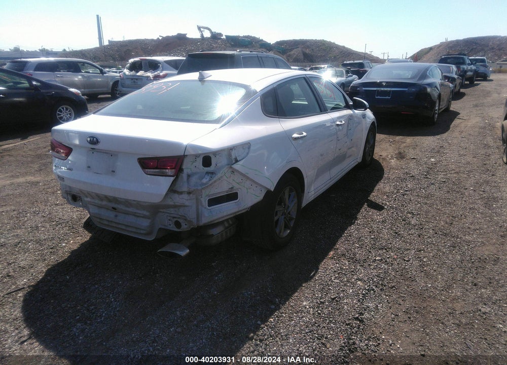 2019 KIA OPTIMA VIN: 5XXGT4L34KG351563