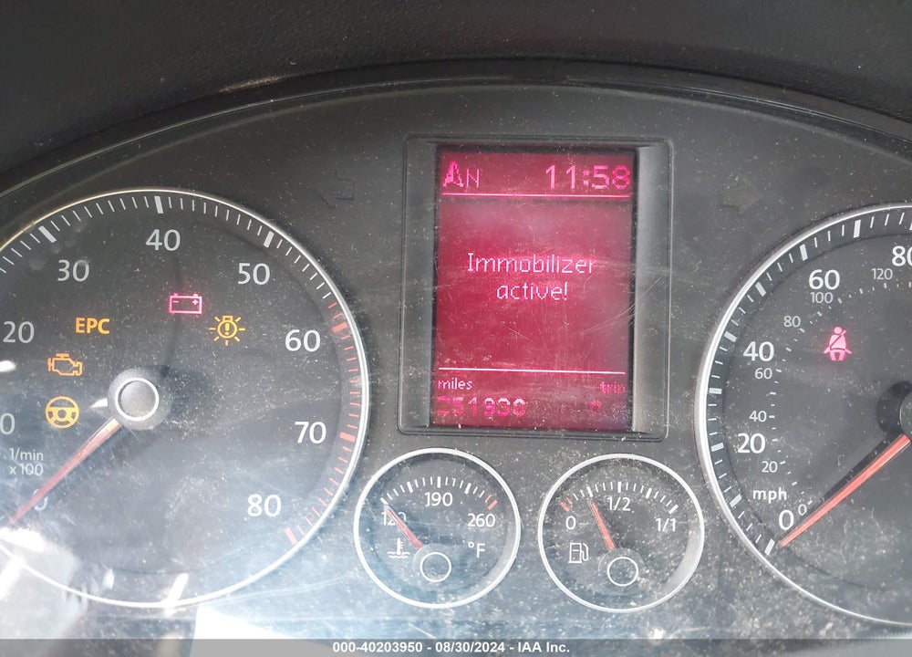 2005 VOLKSWAGEN JETTA 2.5 VIN: 3VWRF71K25M638413