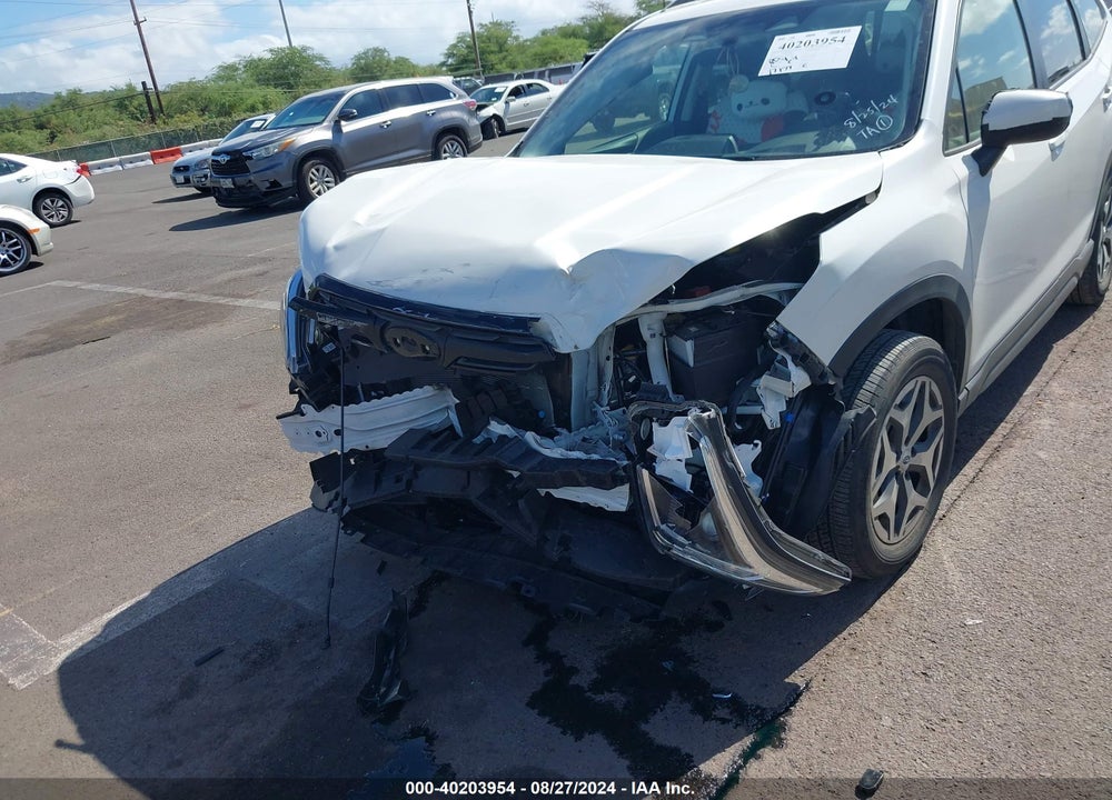 2022 SUBARU FORESTER PREMIUM VIN: JF2SKAEC9NH463888