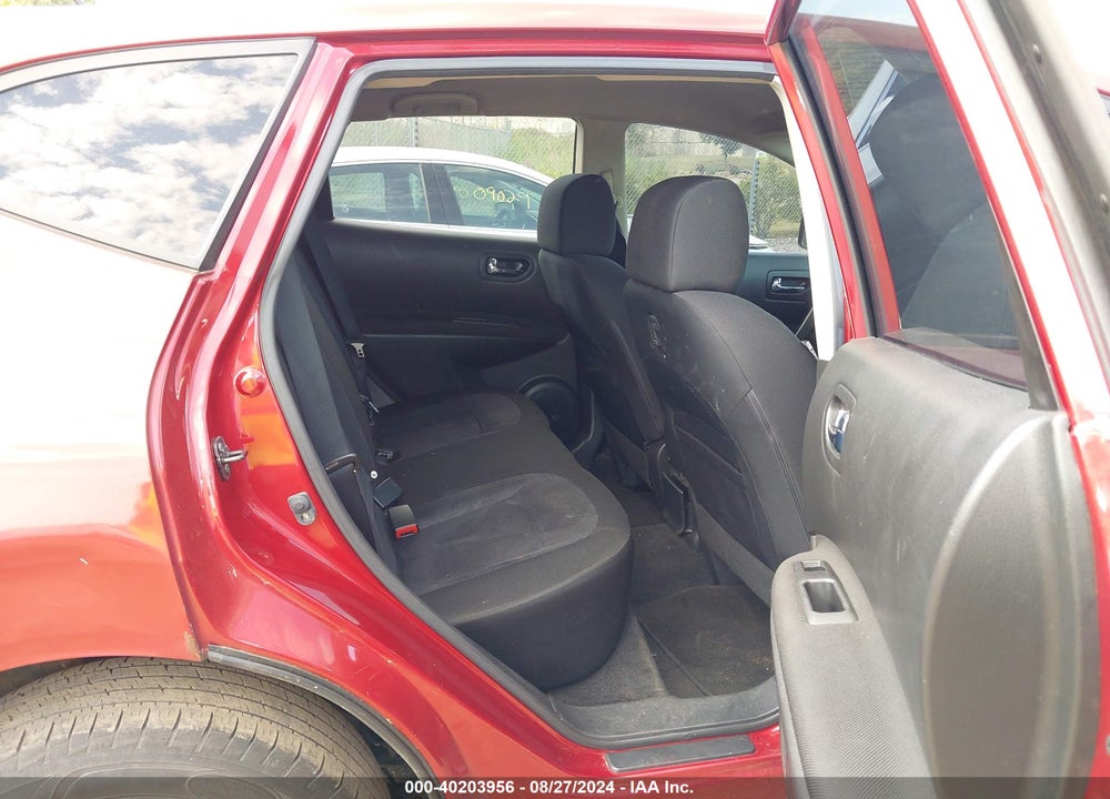 2013 NISSAN ROGUE S VIN: JN8AS5MVXDW618578