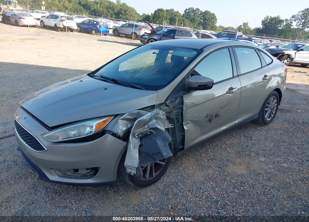 2015 FORD FOCUS SE VIN: 1FADP3F2XFL203210