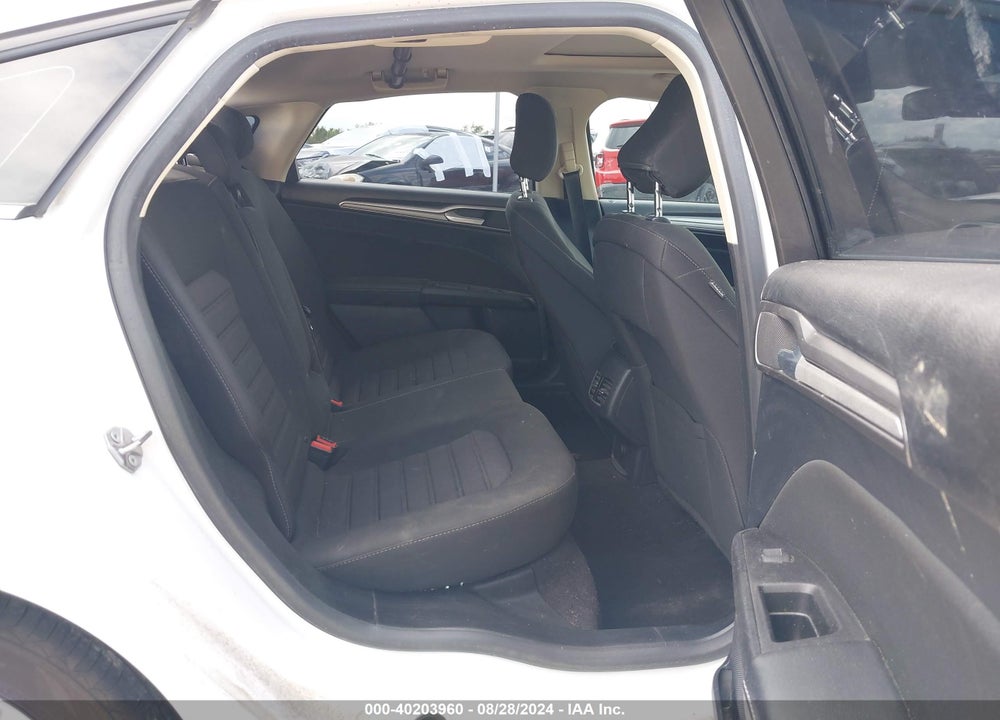 2020 FORD FUSION SE VIN: 3FA6P0HD4LR202282