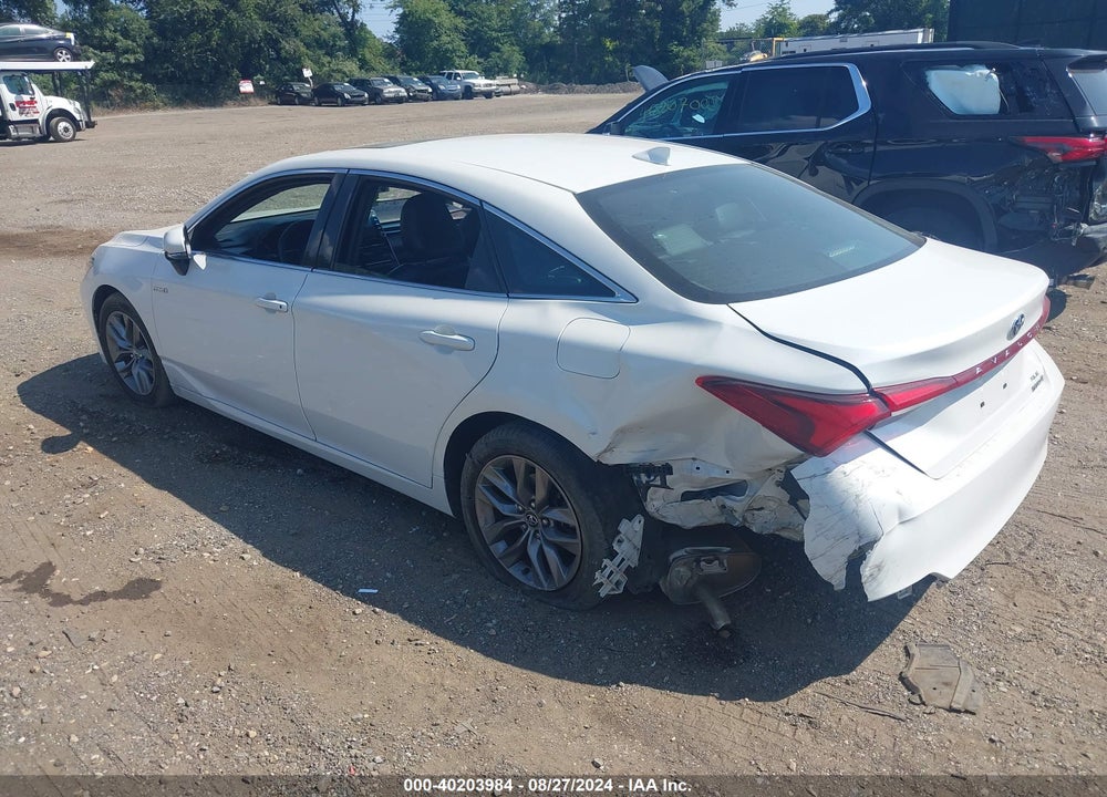2020 TOYOTA AVALON HYBRID XLE VIN: 4T1A21FB4LU014120