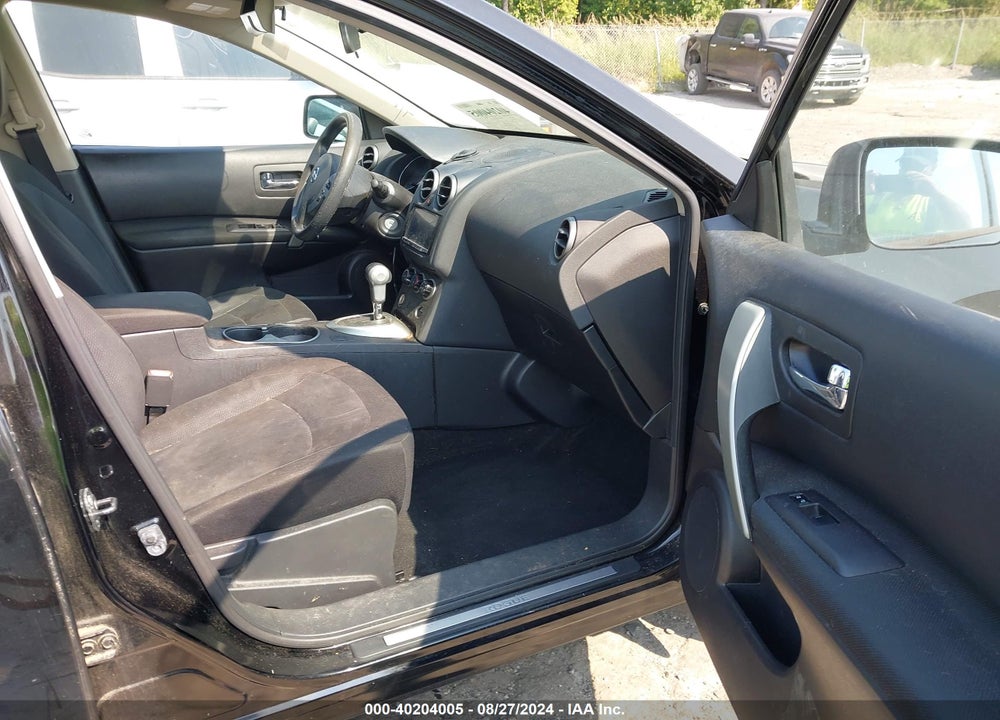 2015 NISSAN ROGUE SELECT S VIN: JN8AS5MT3FW663041