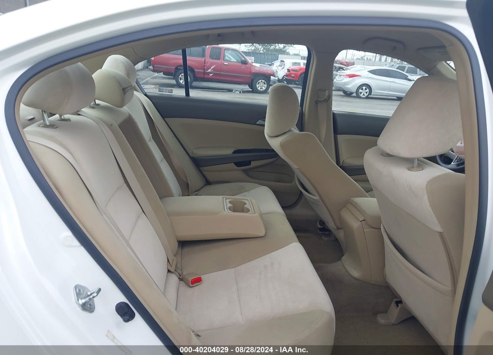 2008 HONDA ACCORD 2.4 LX-P VIN: JHMCP26498C070619