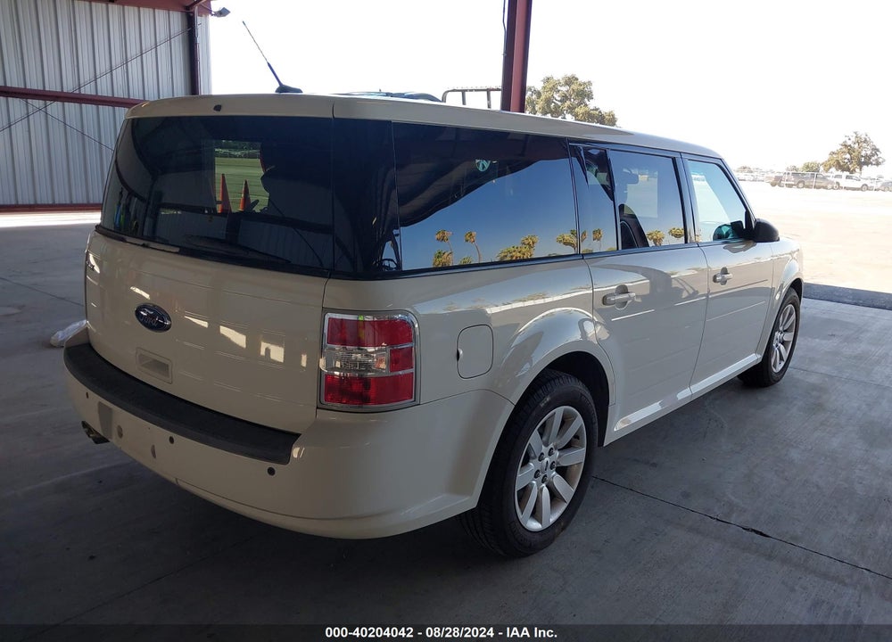 2009 FORD FLEX SE VIN: 2FMDK51C39BA86915