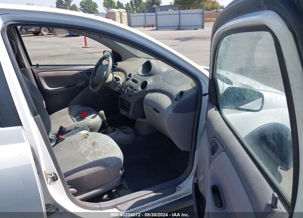 2002 TOYOTA ECHO VIN: JTDBT123820220776