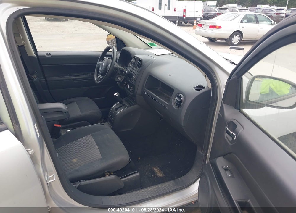 2011 JEEP COMPASS VIN: 1J4NF1FB0BD259158