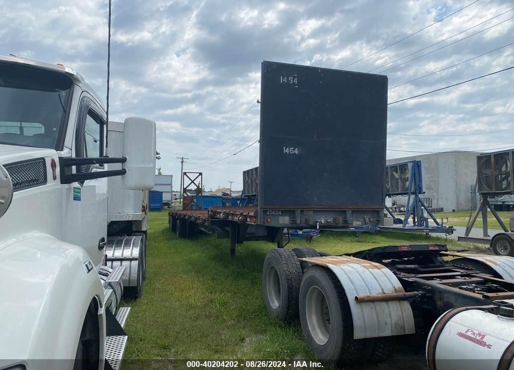 2014 TRAILER VIKING DROP DECK VIN: 1V9DS4826EN062649
