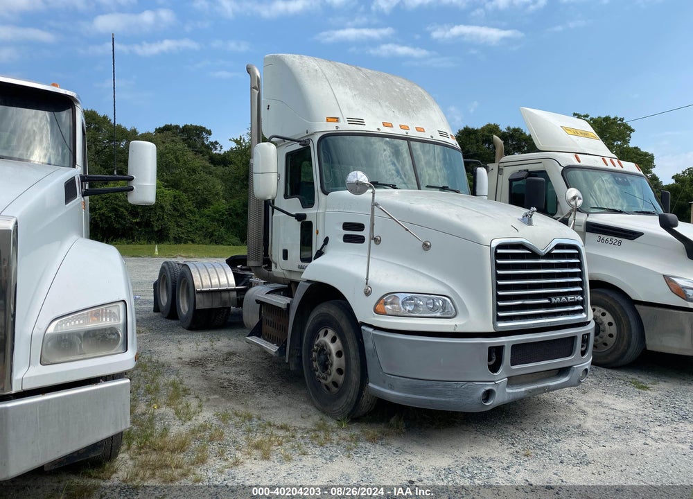 2014 MACK 600 CXU600 VIN: 1M1AW02Y8EM043524
