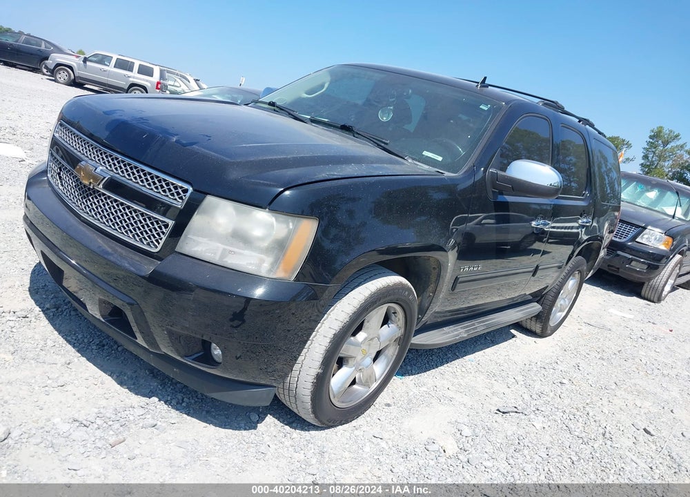 2011 CHEVROLET TAHOE LS VIN: 1GNSCAE03BR241295