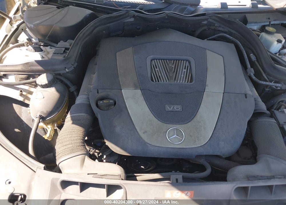 2009 MERCEDES-BENZ C 300 LUXURY/SPORT VIN: WDDGF54X99R041548