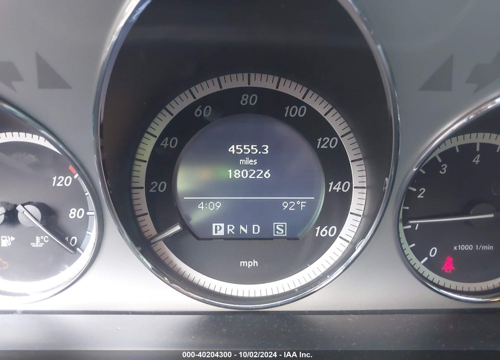 2009 MERCEDES-BENZ C 300 LUXURY/SPORT VIN: WDDGF54X99R041548