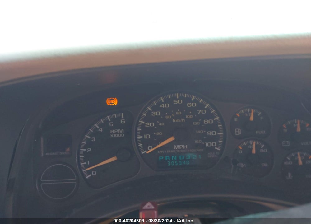 2002 CHEVROLET TAHOE LT VIN: 1GNEC13Z92R324857