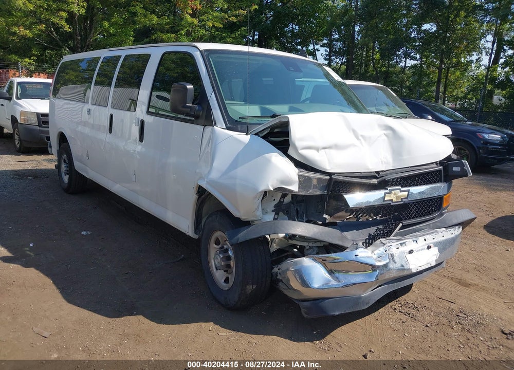 2020 CHEVROLET EXPRESS PASSENGER RWD 3500 EXTENDED WHEELBASE LT VIN: 1GAZGPFG7L1189818