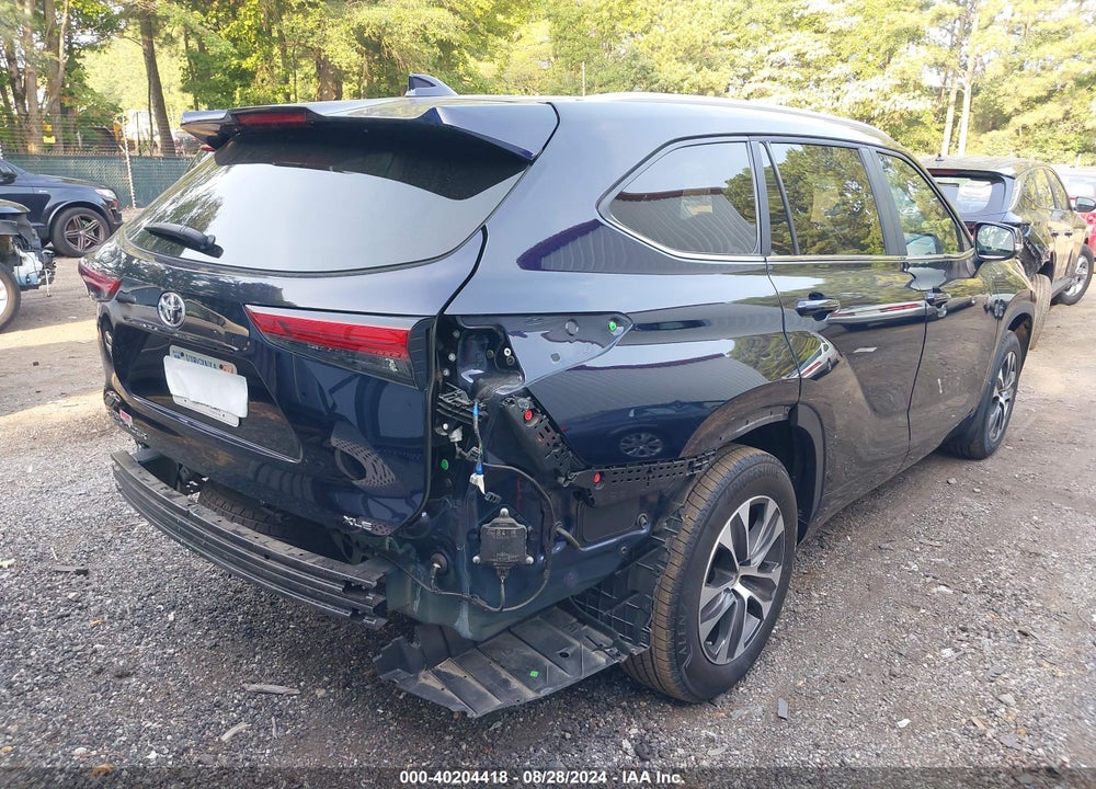2023 TOYOTA HIGHLANDER XLE VIN: 5TDKDRAH1PS046997