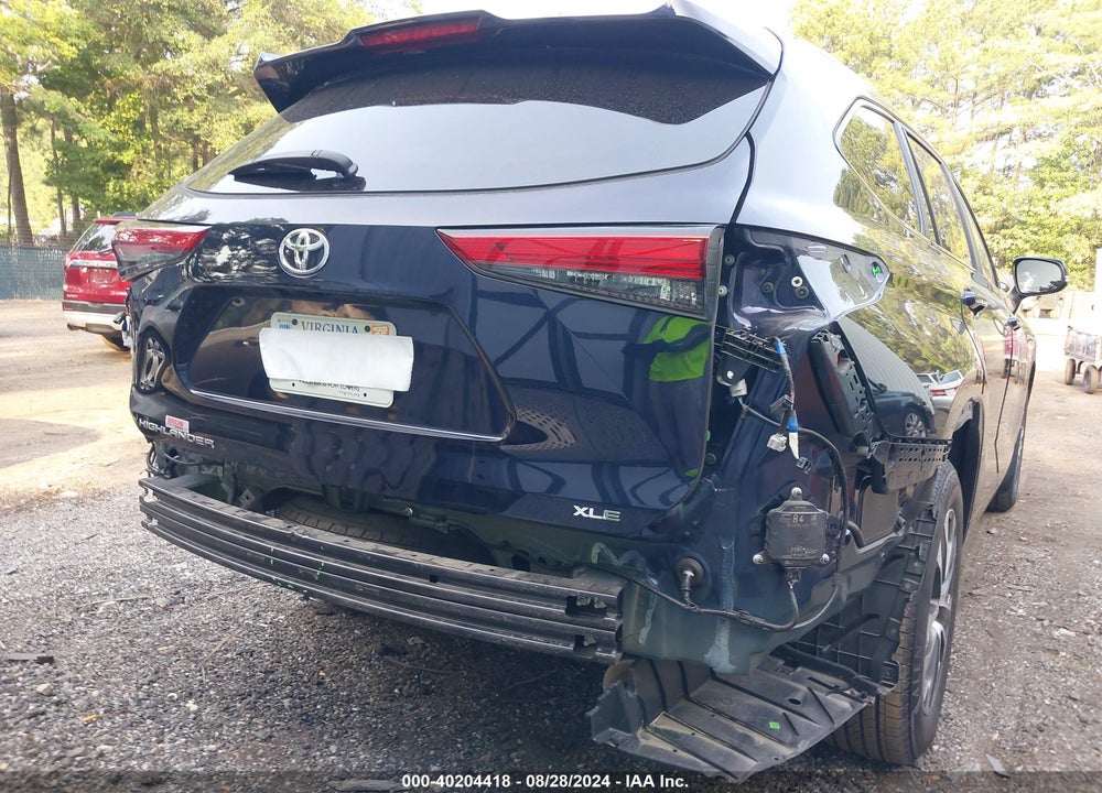 2023 TOYOTA HIGHLANDER XLE VIN: 5TDKDRAH1PS046997