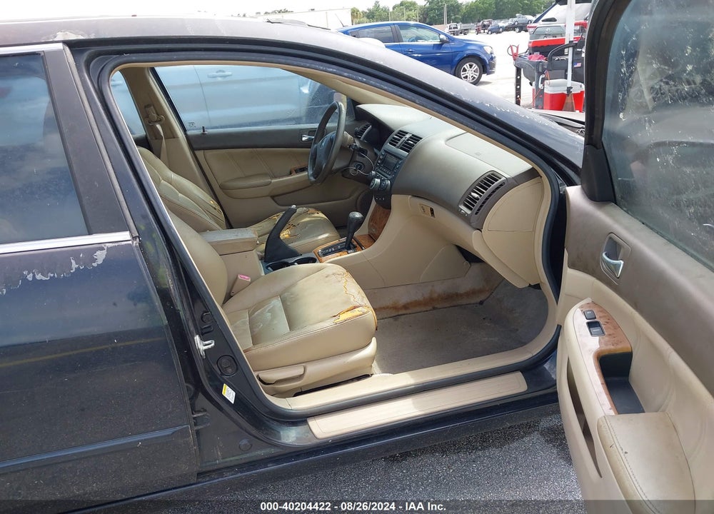 2004 HONDA ACCORD 2.4 EX VIN: 1HGCM56894A101681