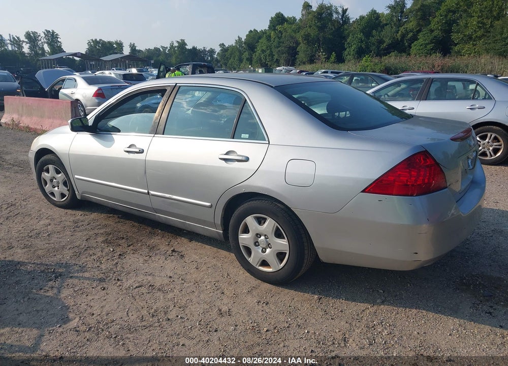 2007 HONDA ACCORD 2.4 LX VIN: 3HGCM564X7G703007