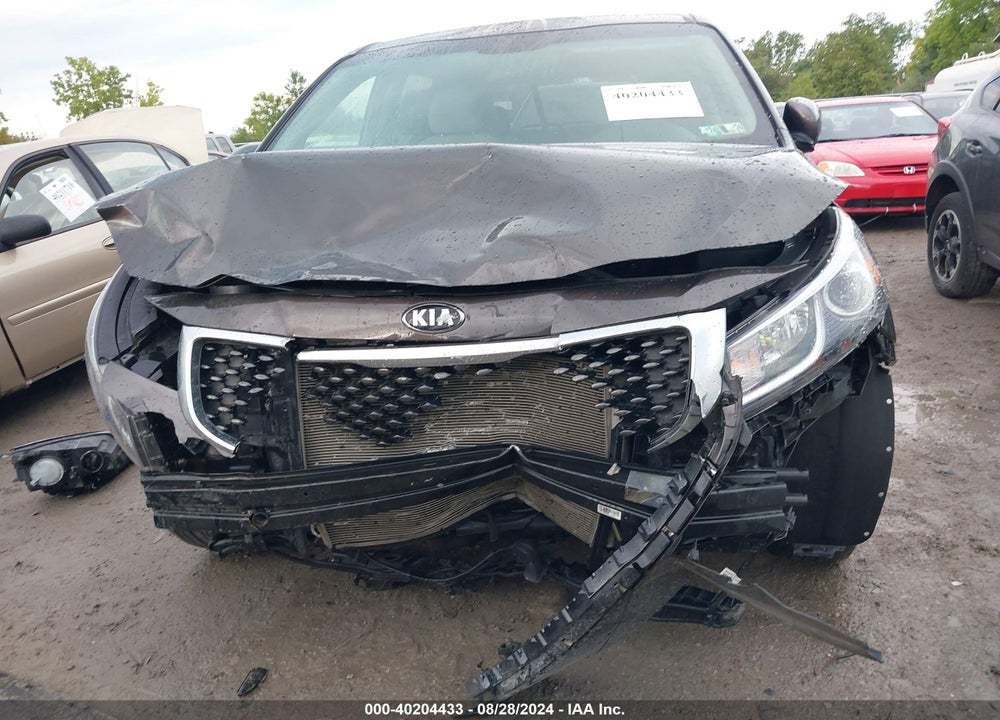 2018 KIA SEDONA LX VIN: KNDMB5C11J6380929