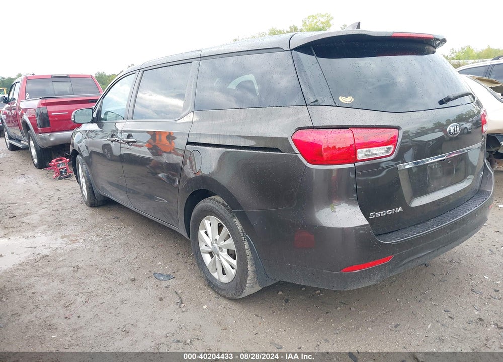 2018 KIA SEDONA LX VIN: KNDMB5C11J6380929