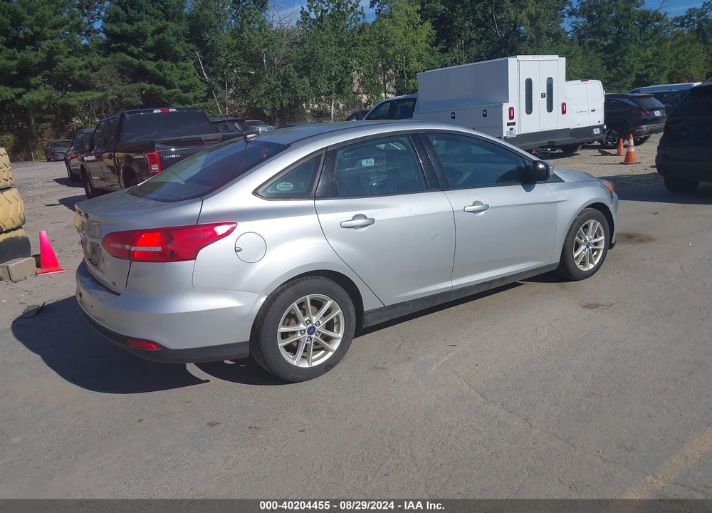 2016 FORD FOCUS SE VIN: 1FADP3F21GL367429