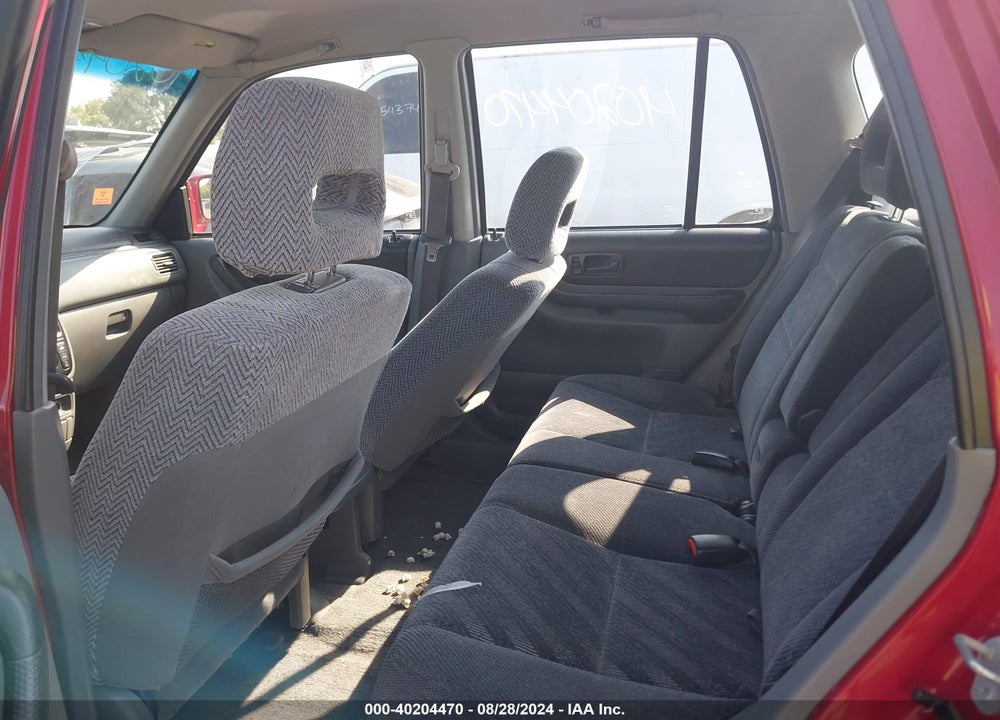 1998 HONDA CR-V EX VIN: JHLRD1865WC030633