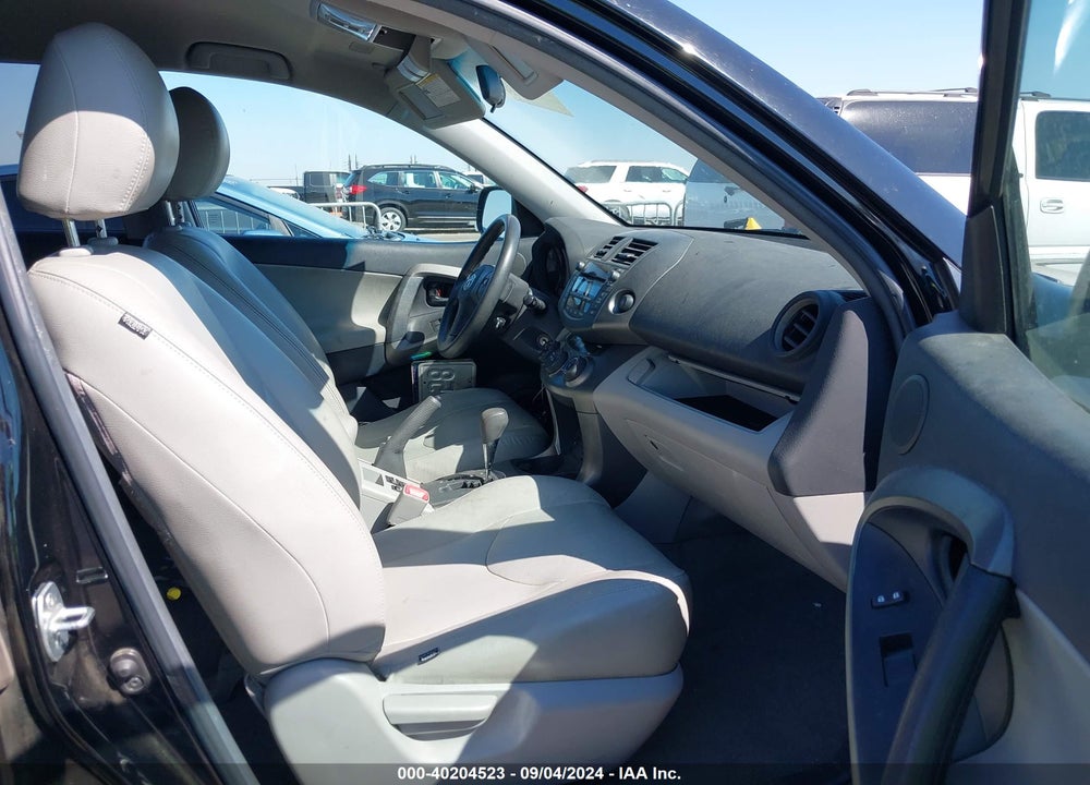 2011 TOYOTA RAV4 VIN: 2T3ZF4DV3BW094425