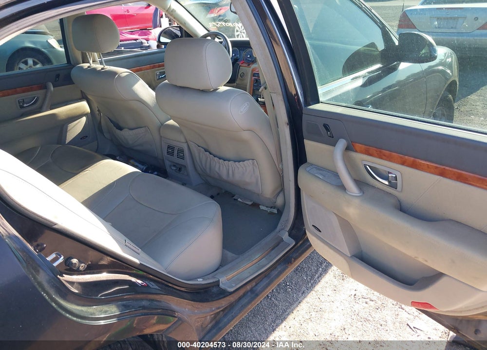 2005 KIA AMANTI VIN: KNALD124355064578